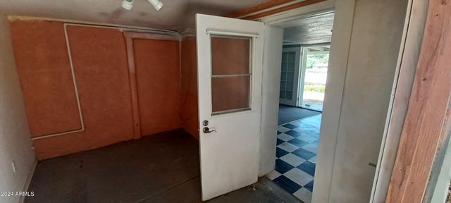 5742 S CENTRAL Drive, Globe, AZ 85501