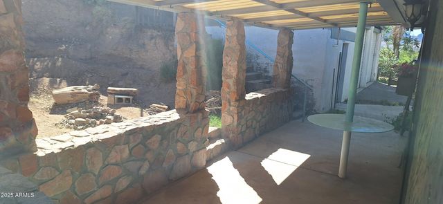 5742 S CENTRAL Drive, Globe, AZ 85501