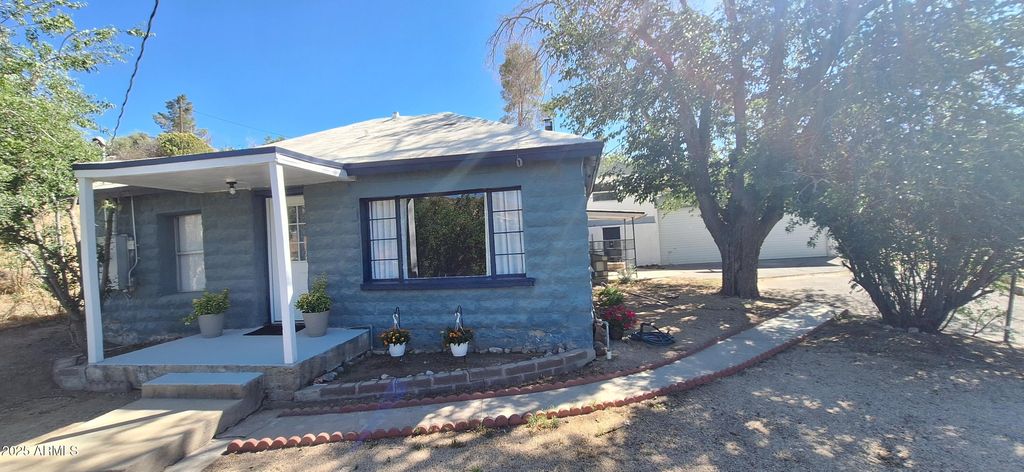 5742 S CENTRAL Drive, Globe, AZ 85501