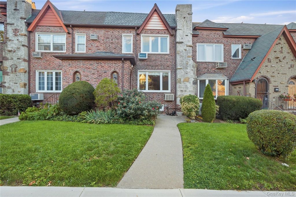 64-62 82nd Place, Middle Village, NY 11379 — exterior