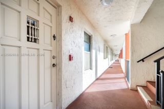 150 S Hollybrook Ter 208, Pembroke Pines, FL 33025