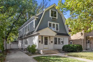 3731 N Morris BOULEVARD #3733, Shorewood, WI 53211