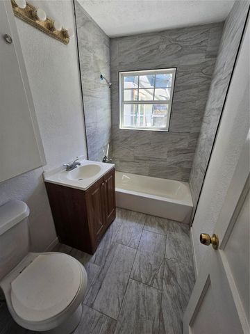 6015 Beekman Road, Houston, TX 77021