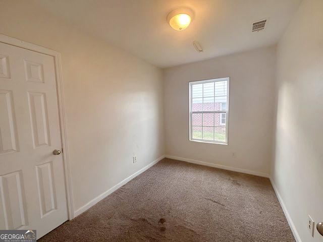 627 Mill Stone Bluff B, Monroe, GA 30655