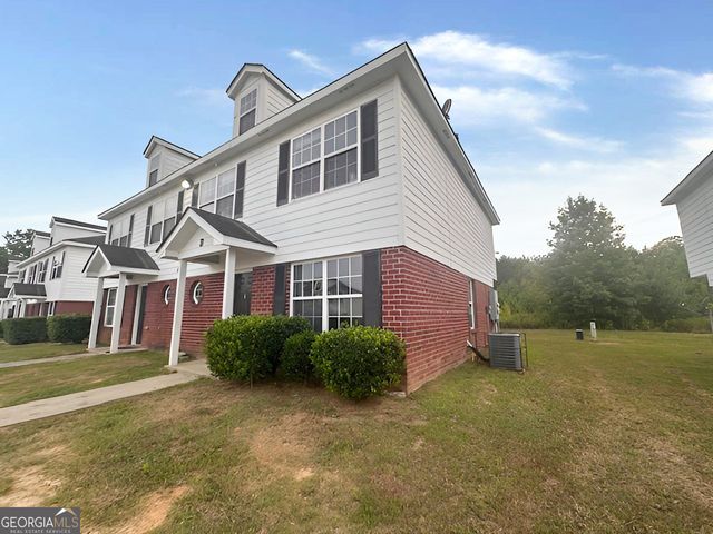 627 Mill Stone Bluff B, Monroe, GA 30655