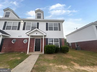 627 Mill Stone Bluff B, Monroe, GA 30655
