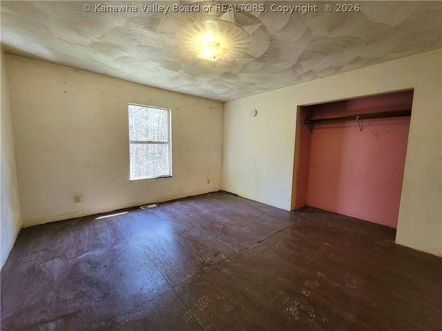 118 Lude Road, South Charleston, WV 25309