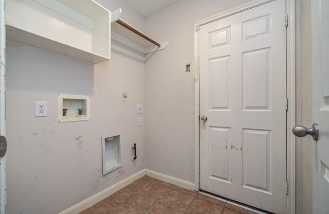 21606 Kings Bend Drive, Kingwood, TX 77339
