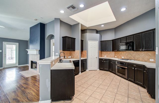 21606 Kings Bend Drive, Kingwood, TX 77339