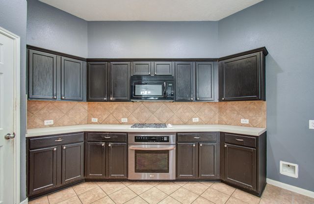 21606 Kings Bend Drive, Kingwood, TX 77339