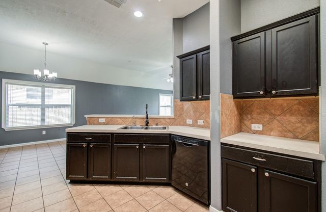 21606 Kings Bend Drive, Kingwood, TX 77339