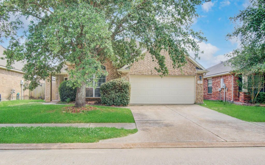 21606 Kings Bend Drive, Kingwood, TX 77339