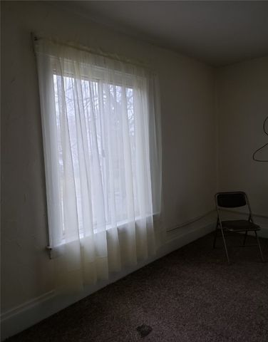 1107 N Jefferson St, New Castle, PA 16101