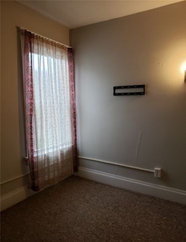 1107 N Jefferson St, New Castle, PA 16101