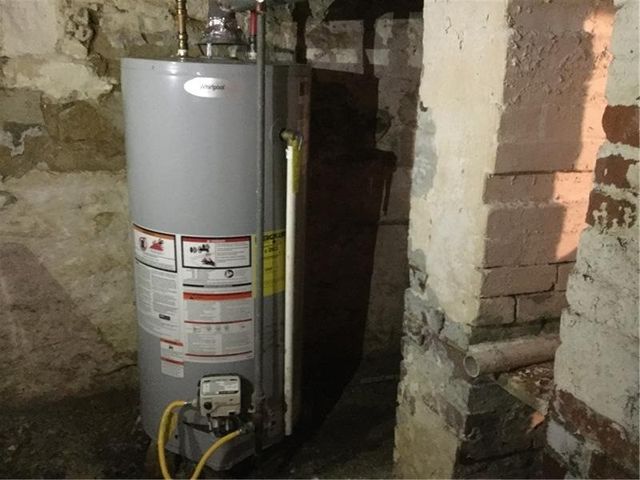 1107 N Jefferson St, New Castle, PA 16101