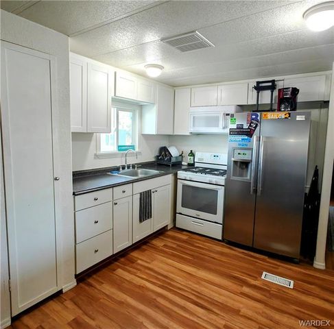 7885 S Oriole Drive, Mohave Valley, AZ 86440