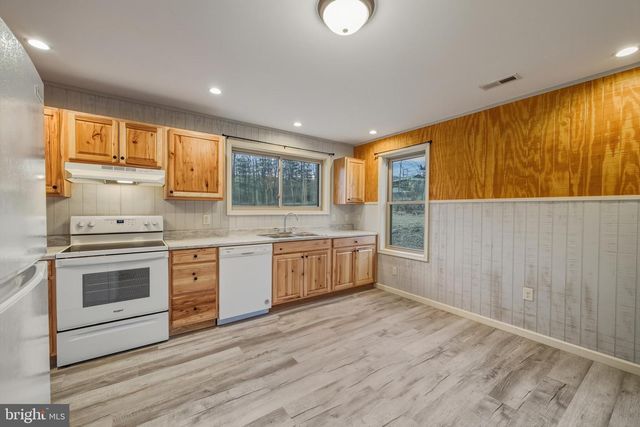 324 OLD WAGON RD, Luray, VA 22835