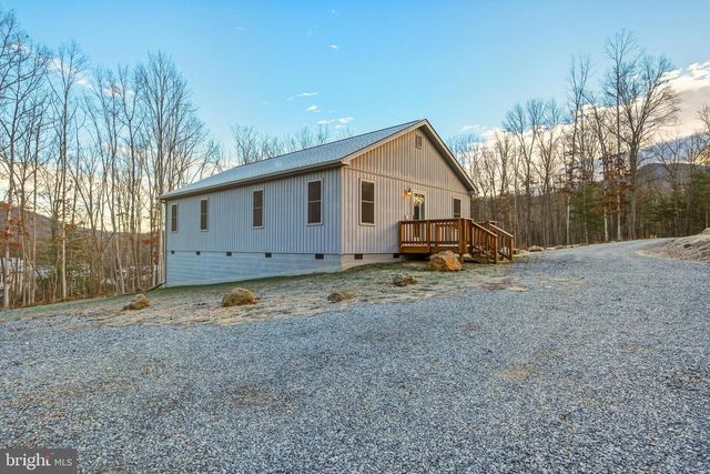 324 OLD WAGON RD, Luray, VA 22835