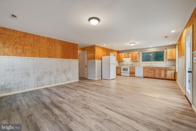 324 OLD WAGON RD, Luray, VA 22835