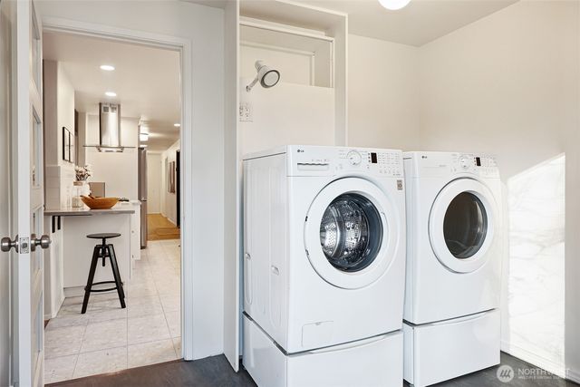 11715 12th Avenue NW, Seattle, WA 98177