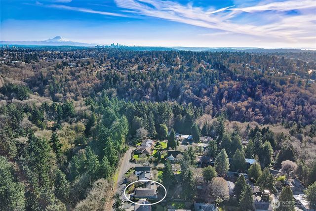 11715 12th Avenue NW, Seattle, WA 98177