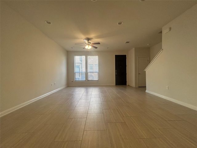 13800 Lyndhurst ST 104, Austin, TX 78717