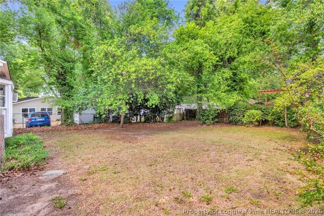 906 W Rowan Street, Fayetteville, NC 28301