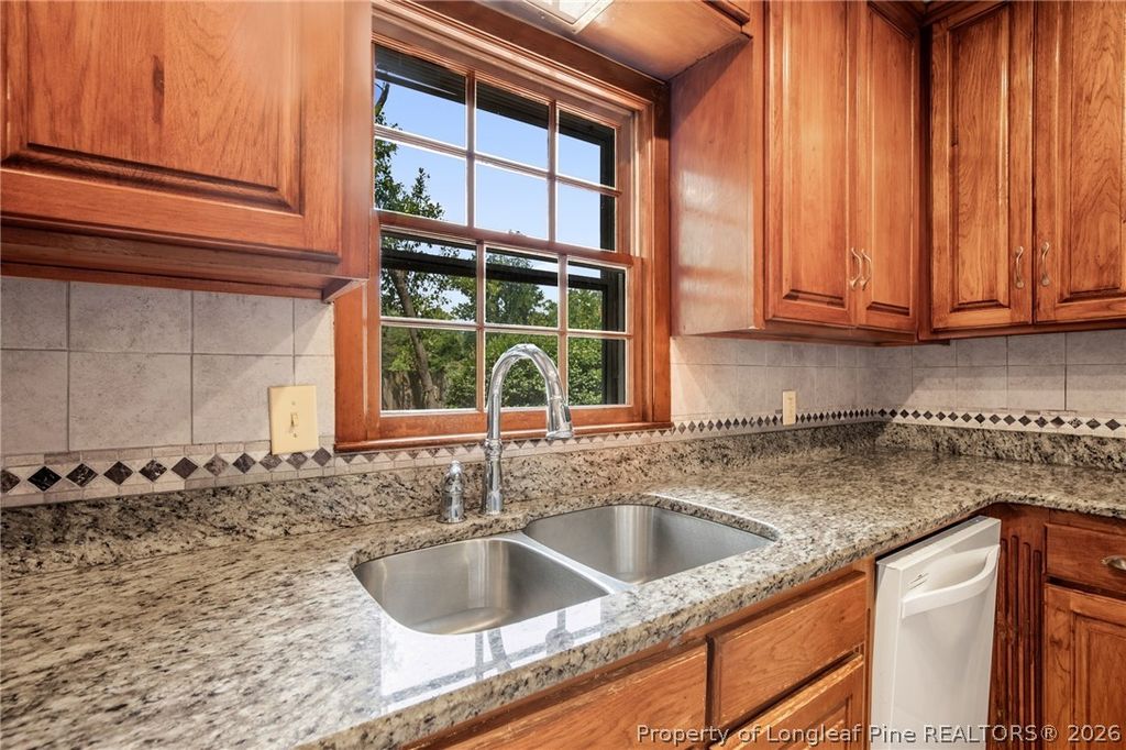 906 W Rowan Street, Fayetteville, NC 28301 — photo 12
