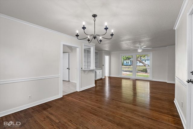 707 Huron Street, Shreveport, LA 71106