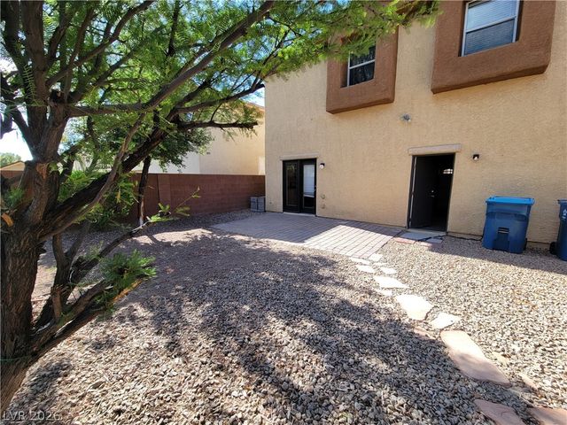 8458 PICO RIVERA Avenue, Las Vegas, NV 89178