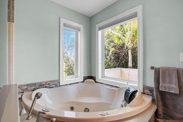 170 Sapodilla Drive, Lower Matecumbe, FL 33036