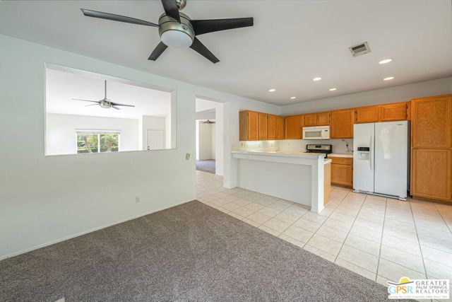 2220 N Paseo De Anza, Palm Springs, CA 92262