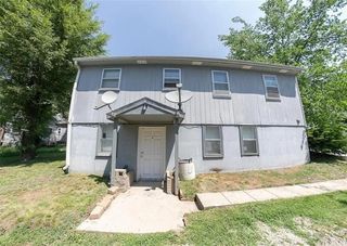 300 Zoll Street, Warrensburg, MO 64093
