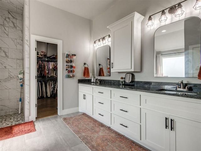 117 W Duane Drive, Mustang, OK 73064