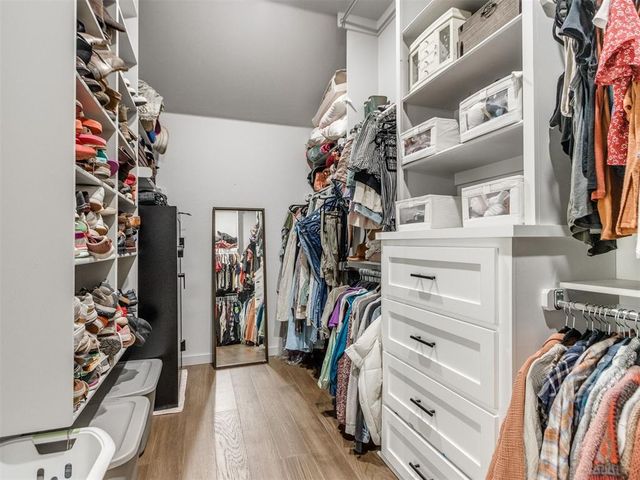 117 W Duane Drive, Mustang, OK 73064