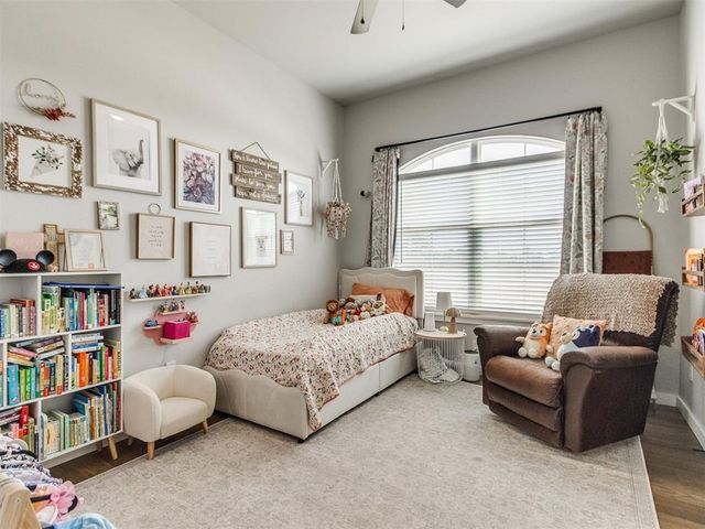 117 W Duane Drive, Mustang, OK 73064