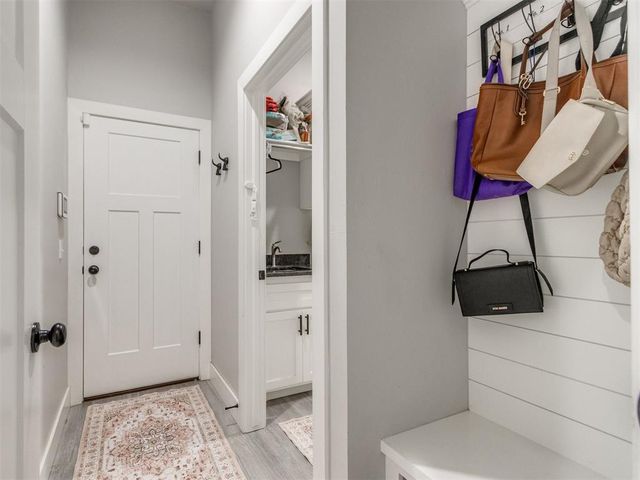 117 W Duane Drive, Mustang, OK 73064