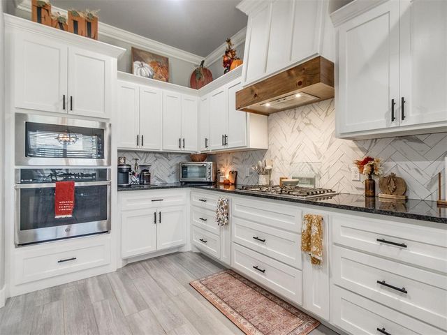 117 W Duane Drive, Mustang, OK 73064