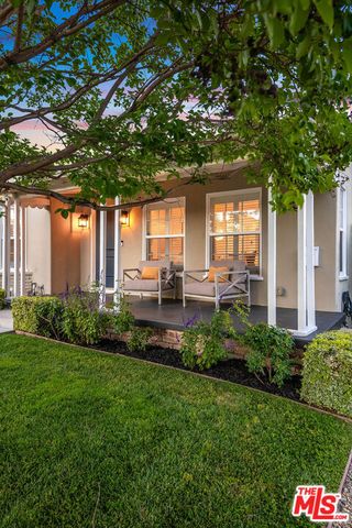 730 N Fairview Street, Burbank, CA 91505