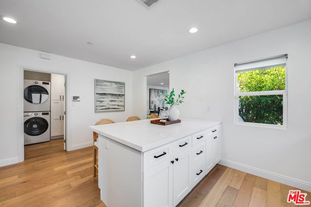 730 N Fairview Street, Burbank, CA 91505
