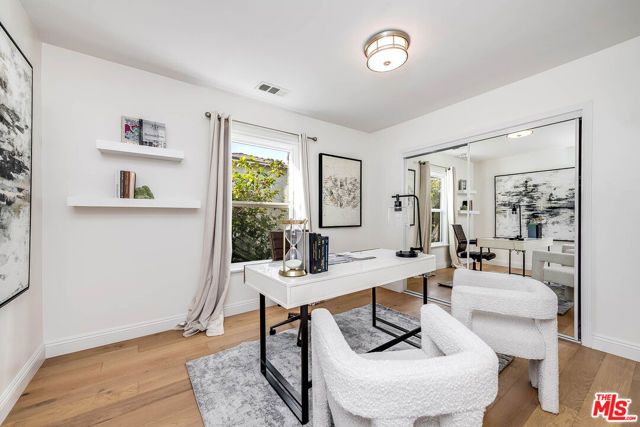 730 N Fairview Street, Burbank, CA 91505