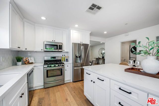 730 N Fairview Street, Burbank, CA 91505