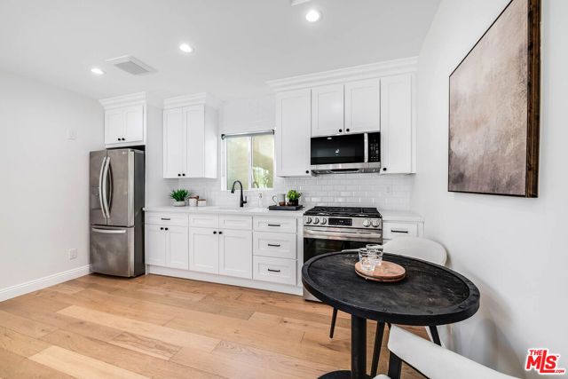 730 N Fairview Street, Burbank, CA 91505