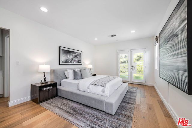 730 N Fairview Street, Burbank, CA 91505