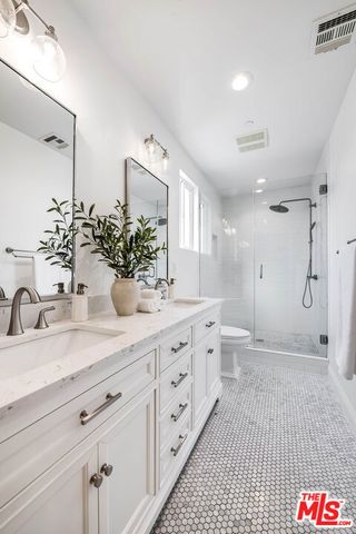 730 N Fairview Street, Burbank, CA 91505