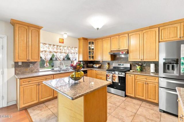 1935 El Rancho Drive, Camarillo, CA 93010