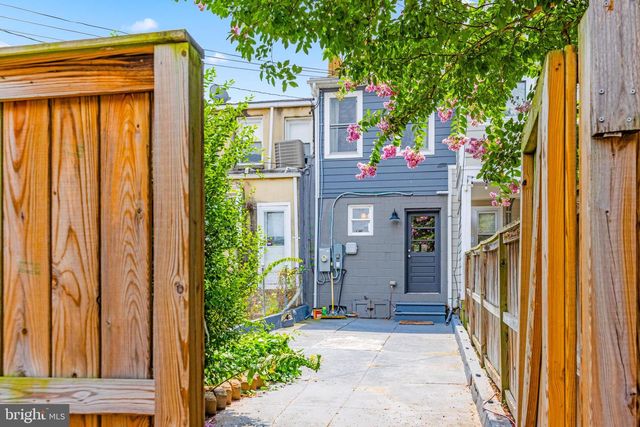 3104 FOSTER AVE, Baltimore, MD 21224