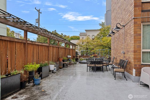 905 Cherry Street #601, Seattle, WA 98104