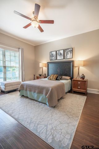 1520 Clubview Dr, Tyler, TX 75701