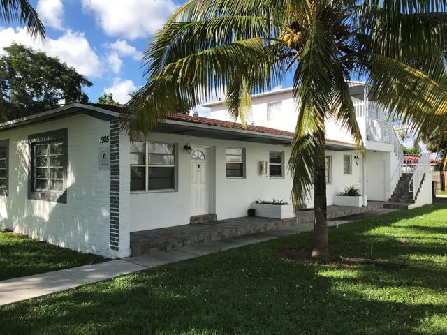 1985 NE 172nd Street, North Miami Beach, FL 33162